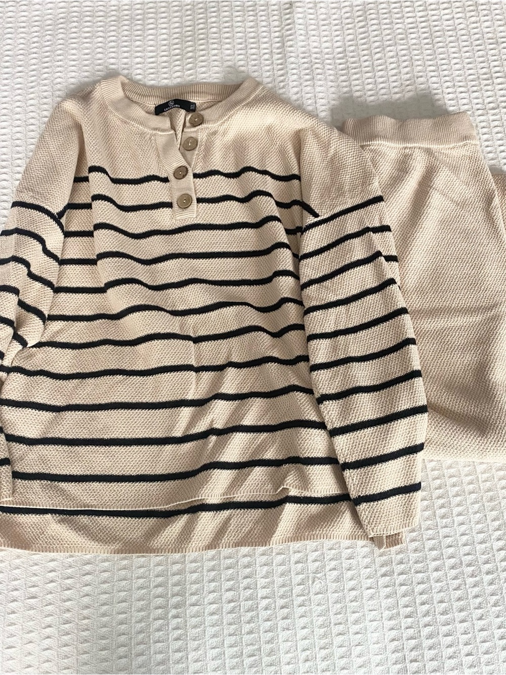 Lillusory Striped Knit Sweater & pants Set - Beige/Black XL